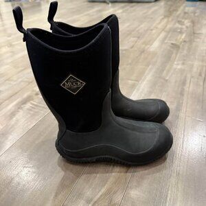 Muck Boots kids size 4